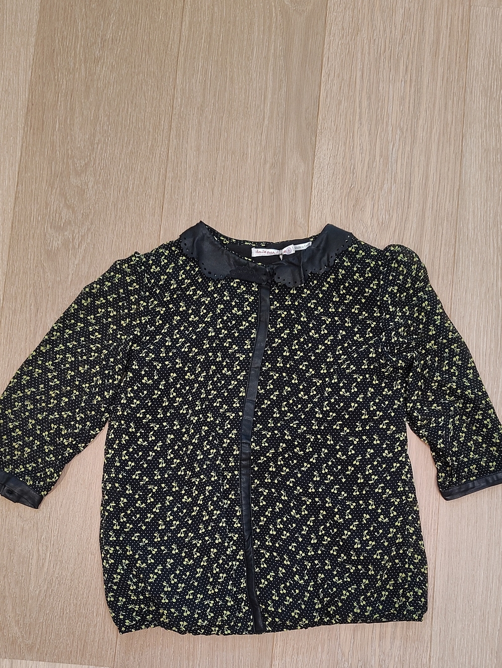 deux par deux Black Top with Yellow Cherry Accent